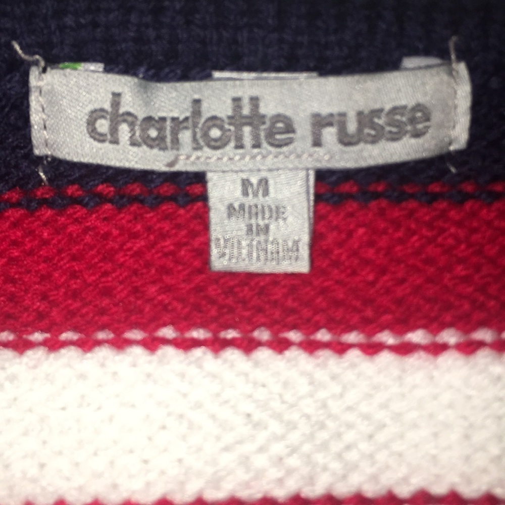 America crop top 🇺🇸🇺🇸🇺🇸❤️💙❤️💙❤️💙 - Picture 4 of 6